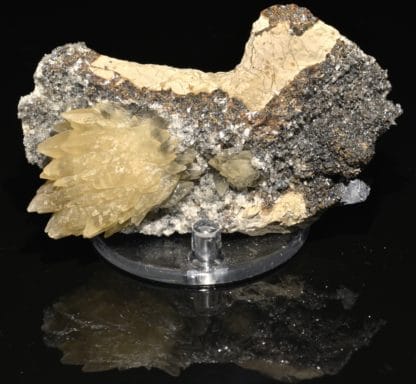 Calcite, galène et sphalérite (blende), Planioles, près de Figeac, Lot.