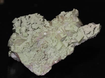 Duftite sur calcite, Tsumeb, Namibie.