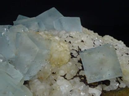 Fluorine bleue, mine du Burc, Au Burg, Tarn.