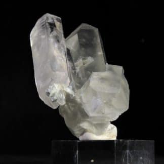 Quartz à inclusions de byssolite, Glacier du Miage, Vallée d'Aoste, Italie.Quartz à inclusions de byssolite, Glacier du Miage, Vallée d'Aoste, Italie.