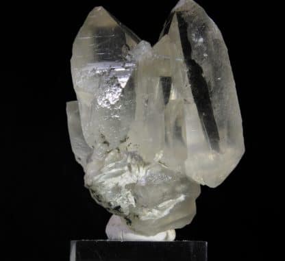 Quartz à inclusions de byssolite, Glacier du Miage, Vallée d'Aoste, Italie.