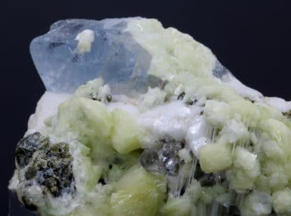 Bertrandite et fluorite, Akchatau Mine, Karaganda, Kazakhstan.