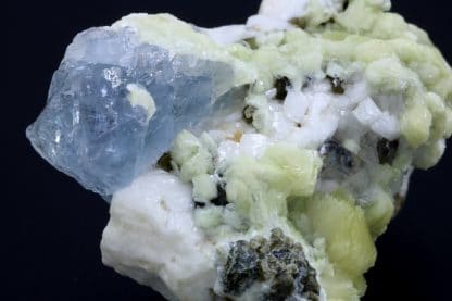 Bertrandite et fluorite, Akchatau Mine, Karaganda, Kazakhstan.