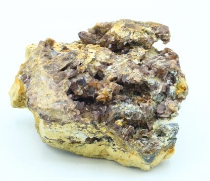 Axinite, Albite et Préhnite, Pêne Arrouye, Campan, Hautes-Pyrénées.