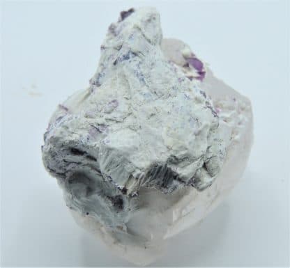 Kammérerite sur Calcite, Mine Kop, Turquie.