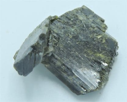 Cristal d’Epidote, Aiguilles Grises, Massif du Mont-Blanc, Italie.