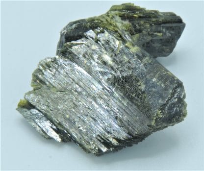 Cristal d’Epidote, Aiguilles Grises, Massif du Mont-Blanc, Italie.