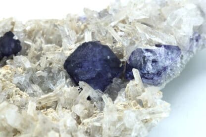 Fluorine sur Quartz, Grand-Champ, Morbihan, Bretagne.