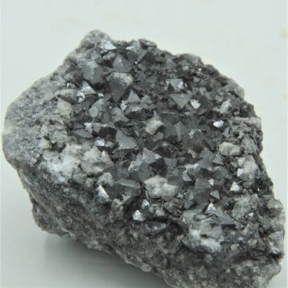 Senarmontite, Djebel-Haminate, Ain Beida, Algérie.