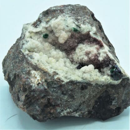 Cuprite et Malachite sur Dolomie, Tsumeb, Namibie.