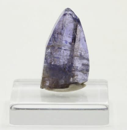 Tanzanite, Merelani Hills, montagnes Lelatema, Tanzanie.