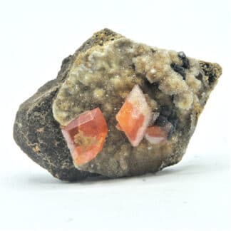 Wulfénite très colorée et Quartz, M’Fouati, Congo, Afrique.