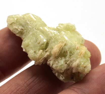 Brazilianite (Brésilite), Mendes Pimentel, Minas Gerais, Brésil.