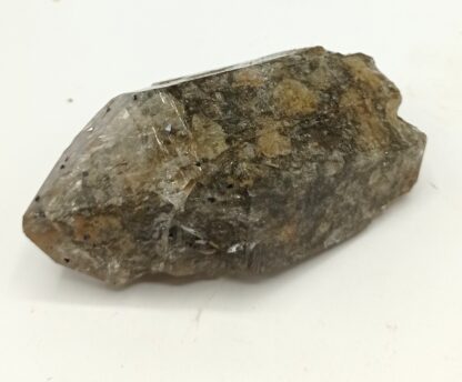 Anatase sur Quartz, Val Cavradi, Grisons, Suisse.