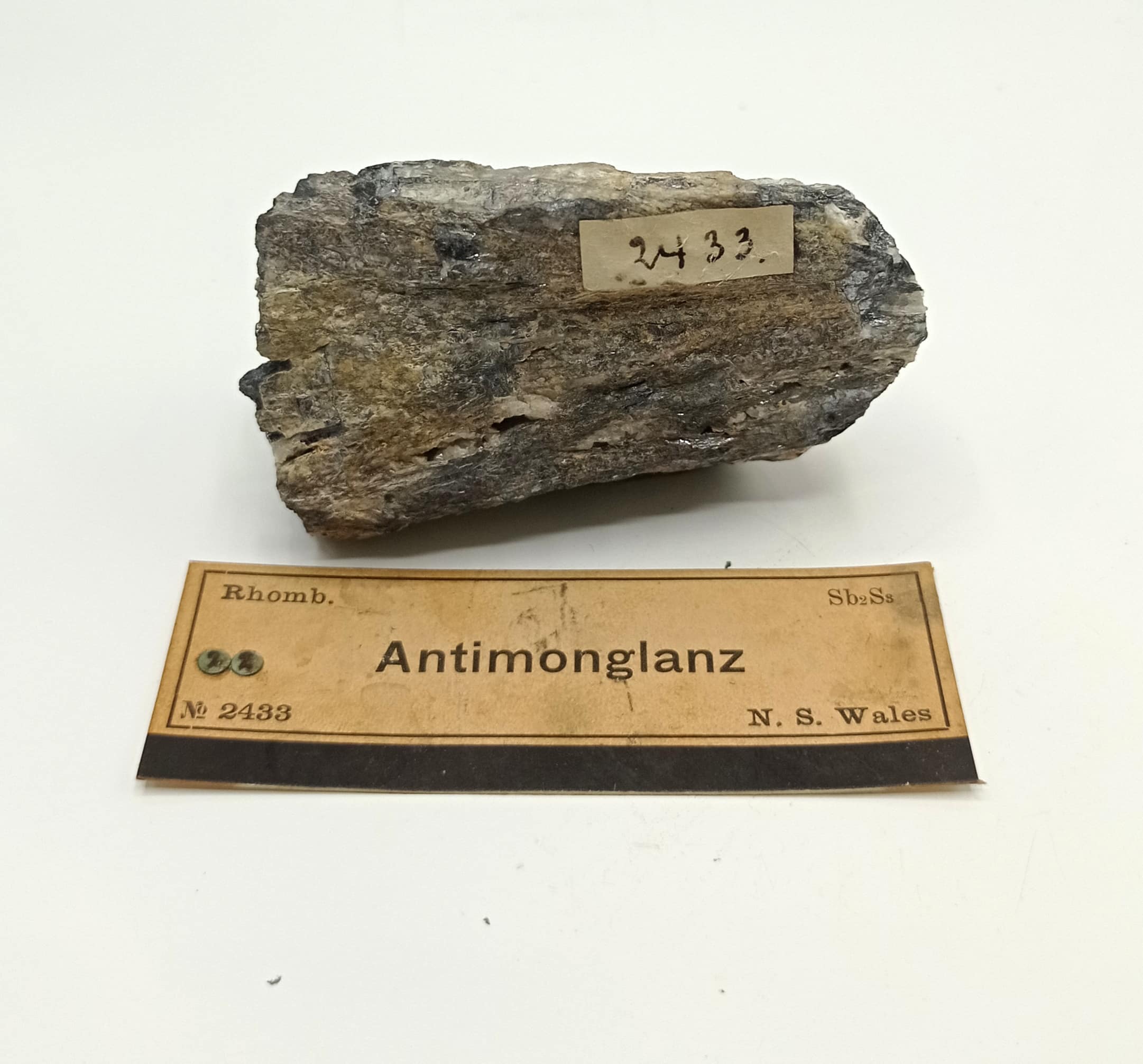 Antimonglanz (Stibine), Nouvelle-Galle du Sud, Australie.