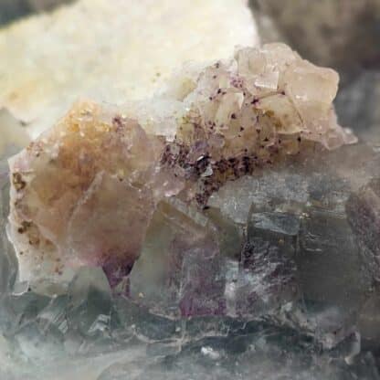 Fluorite (Fluorine) bleue, Le Beix, Puy-de-Dôme, Auvergne.