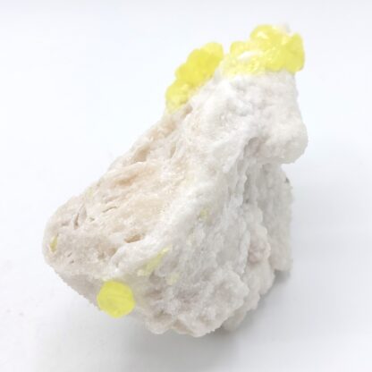 Soufre natif et Aragonite, Caltanissetta, Sicile, Italie.